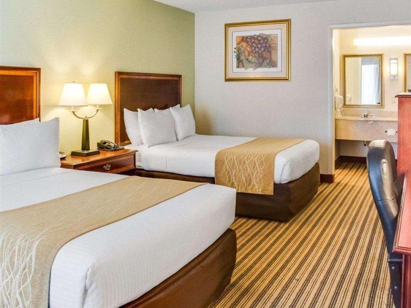 Clarion Inn Fredericksburg Ngoại thất bức ảnh